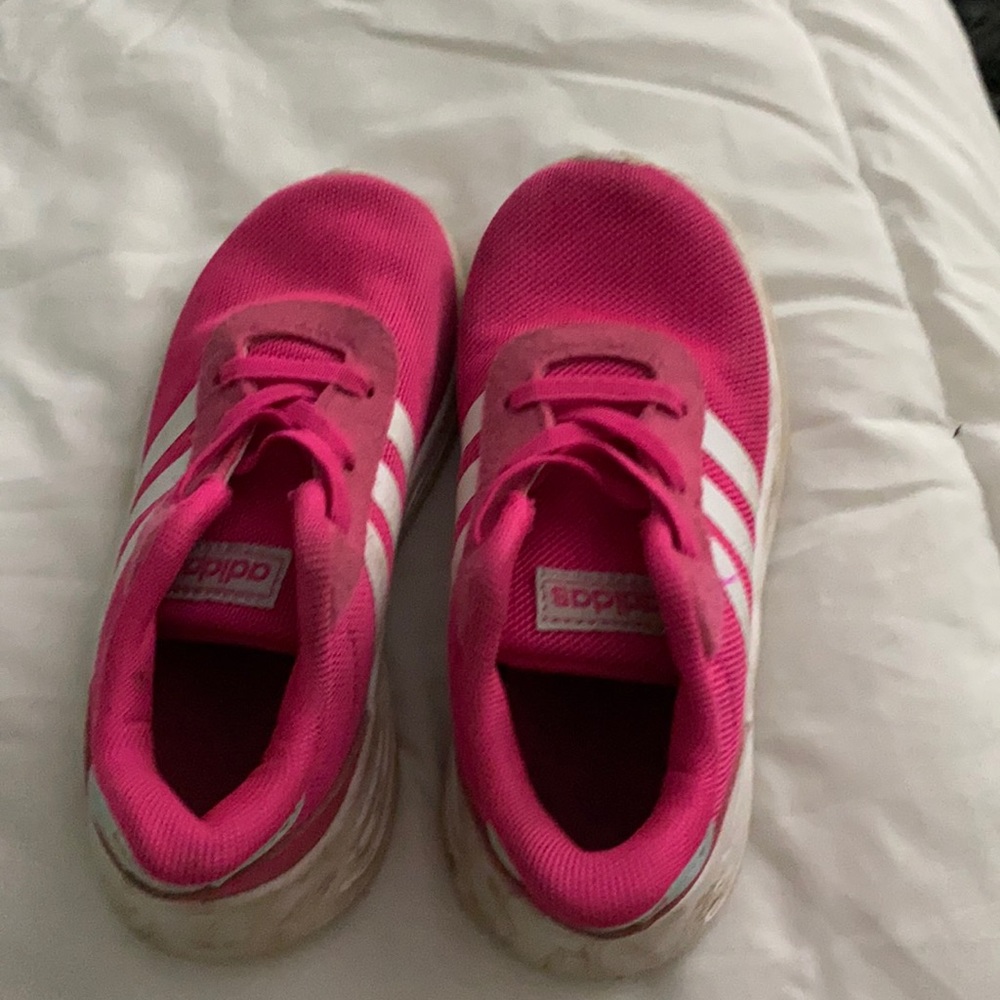 Toddler size 9 adidas